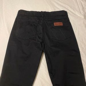 Black Wrangler Retro Jeans 32x36 (slim straight)
